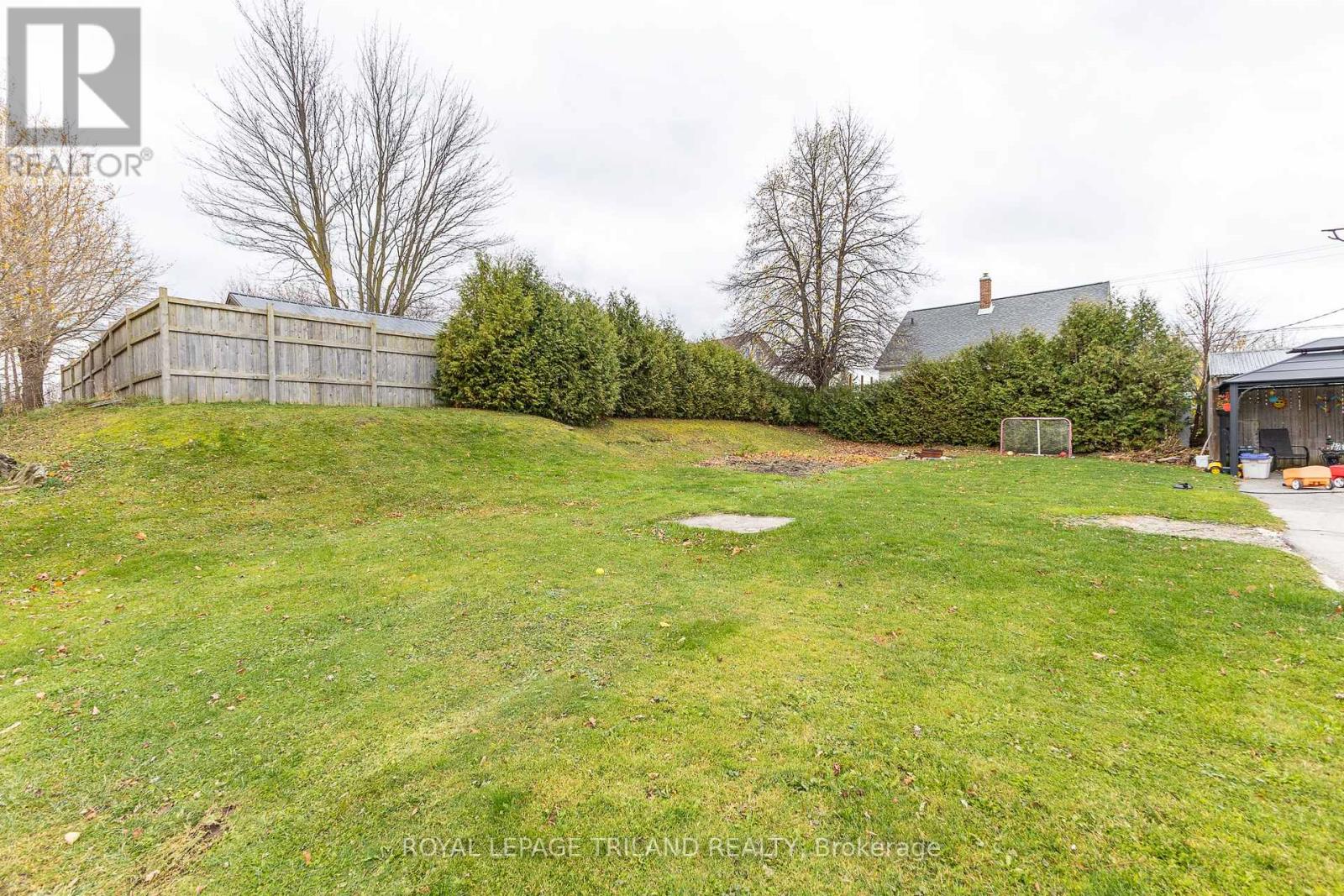 41 Main Street E, Bluewater, Ontario  N0M 2T0 - Photo 49 - X12330833