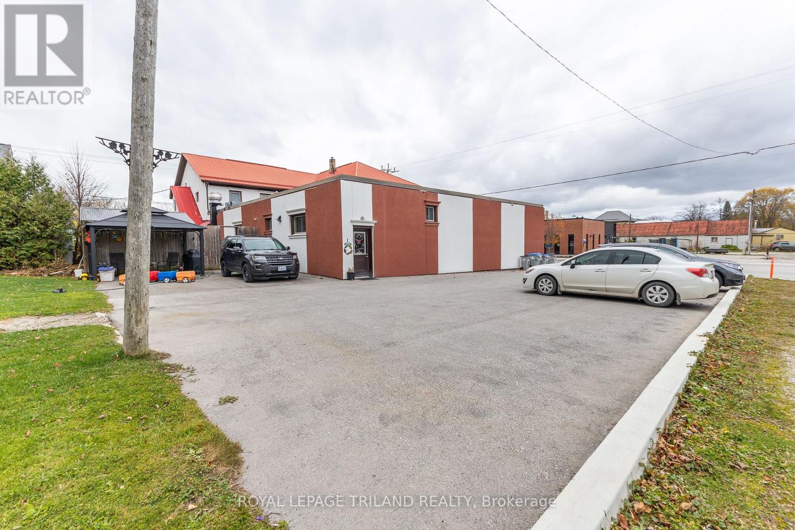 41 Main Street E, Bluewater, Ontario  N0M 2T0 - Photo 50 - X12330833