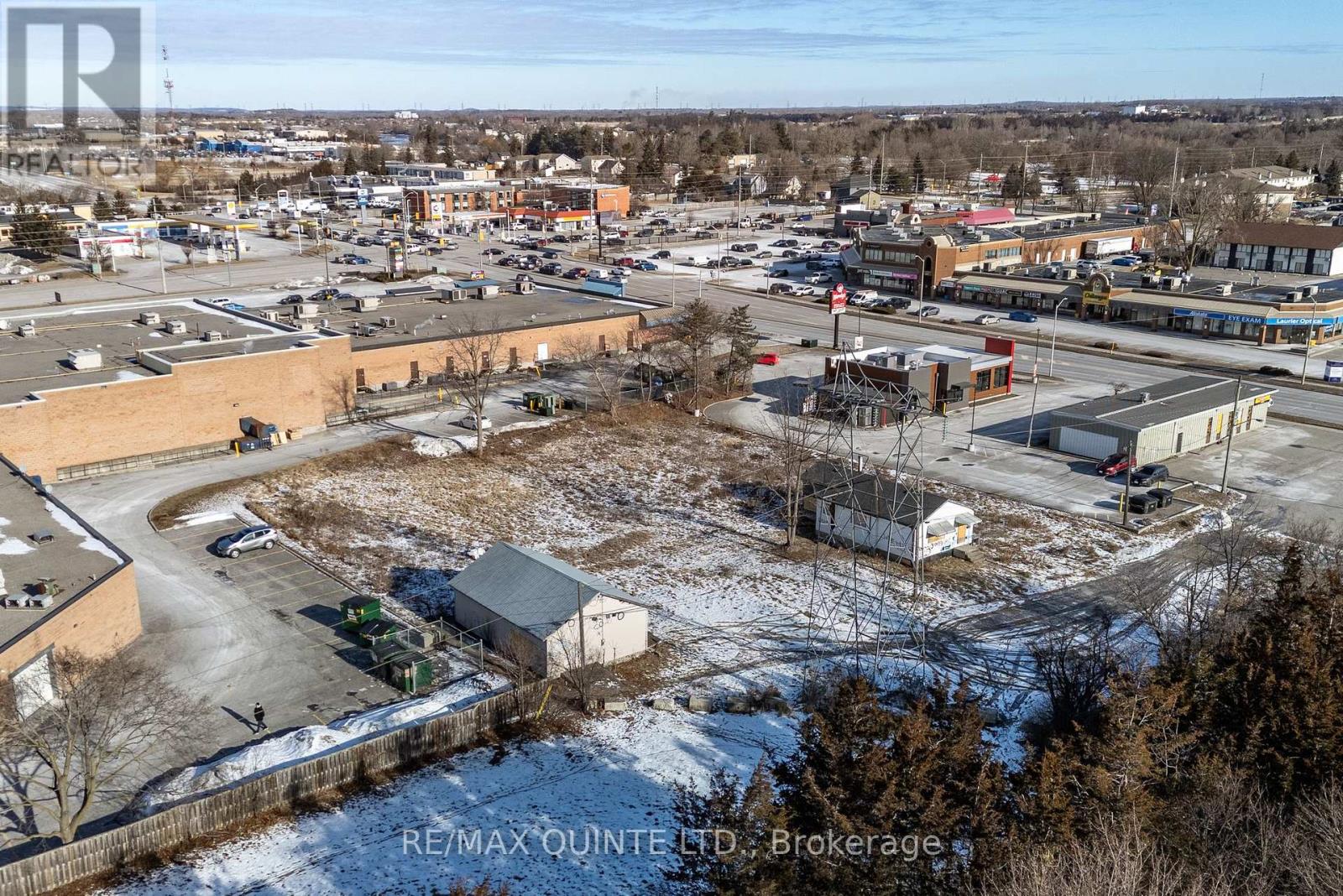 5 Stratton Drive, Belleville, Ontario  K8P 2M8 - Photo 15 - X12330779