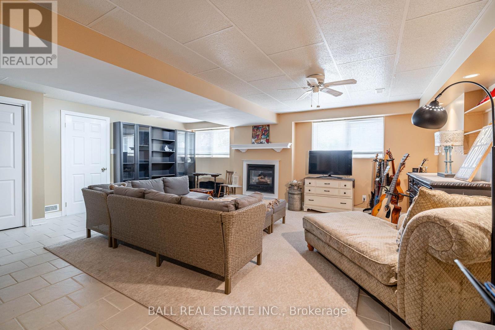 48 Head Street, Kawartha Lakes, Ontario  K0M 1A0 - Photo 23 - X12330780