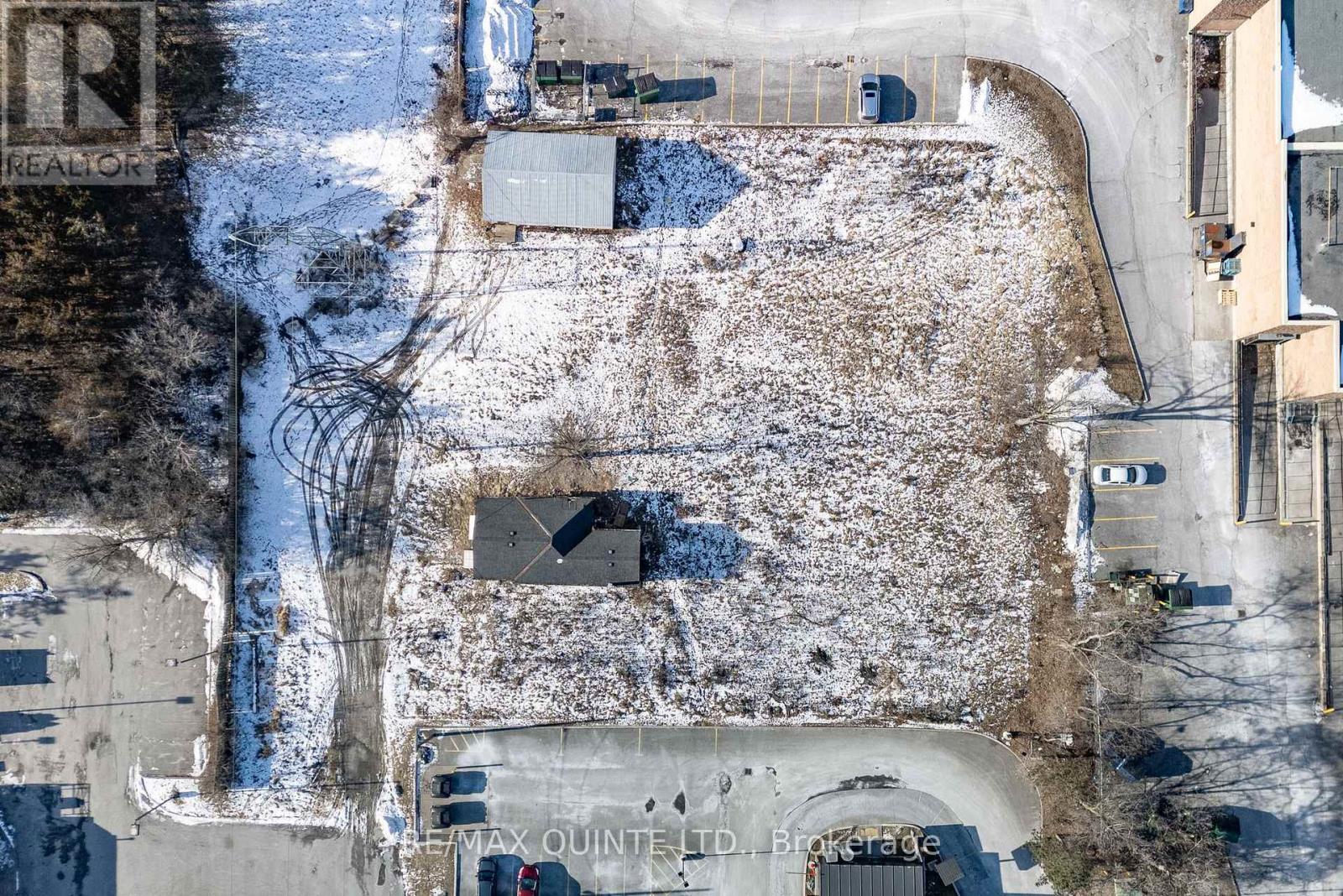 5 Stratton Drive, Belleville, Ontario  K8P 2M8 - Photo 25 - X12330793