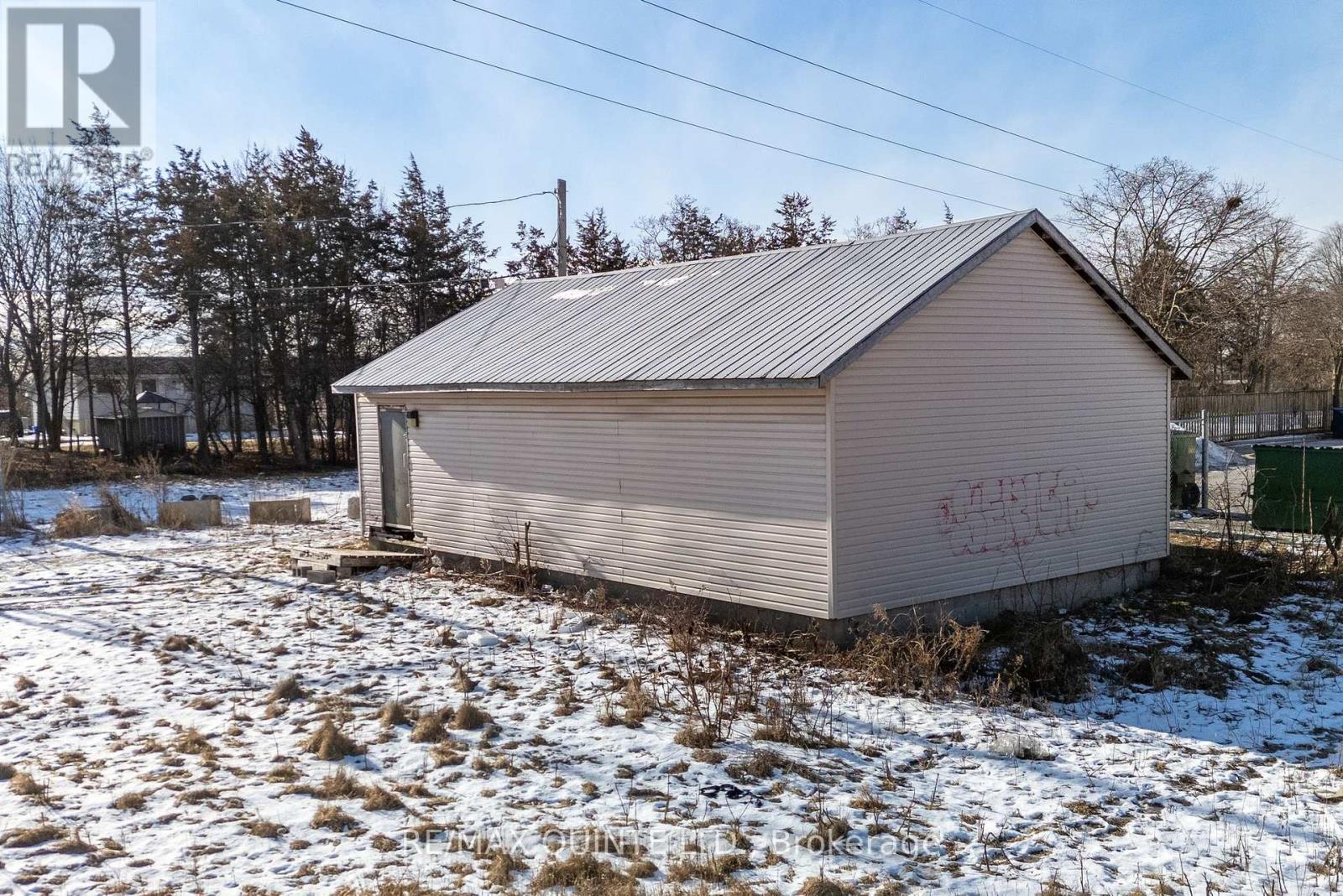 5 Stratton Drive, Belleville, Ontario  K8P 2M8 - Photo 31 - X12330793