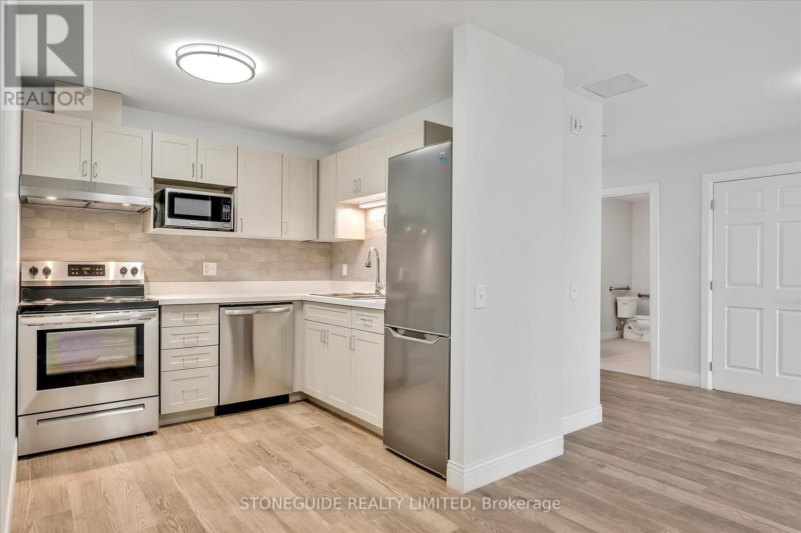 420 - 555 Bonaccord Street, Peterborough Central, Ontario  K9H 2X8 - Photo 14 - X12330796