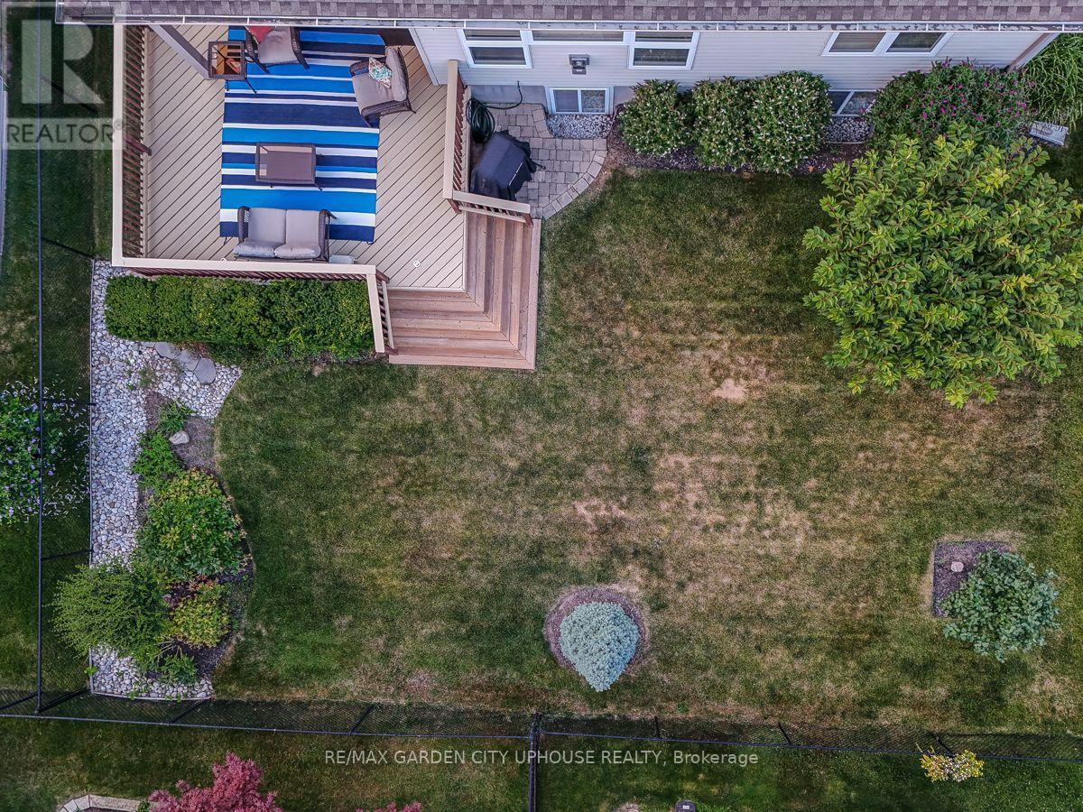 132 Loretta Drive, Niagara-On-The-Lake, Ontario  L0S 1T0 - Photo 19 - X12092162