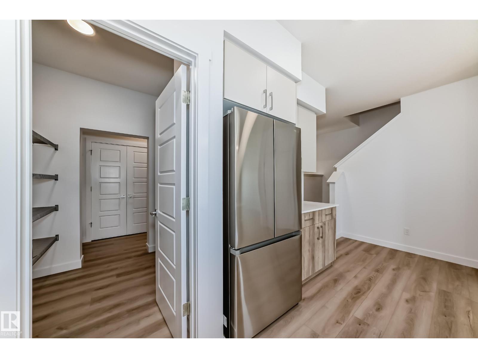 633 Kinglet Bv Nw, Edmonton, Alberta  T5S 0S8 - Photo 10 - E4451687