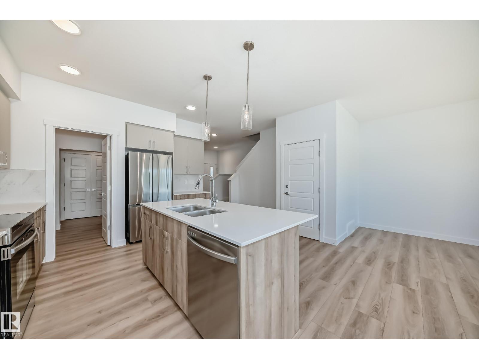 633 Kinglet Bv Nw, Edmonton, Alberta  T5S 0S8 - Photo 15 - E4451687