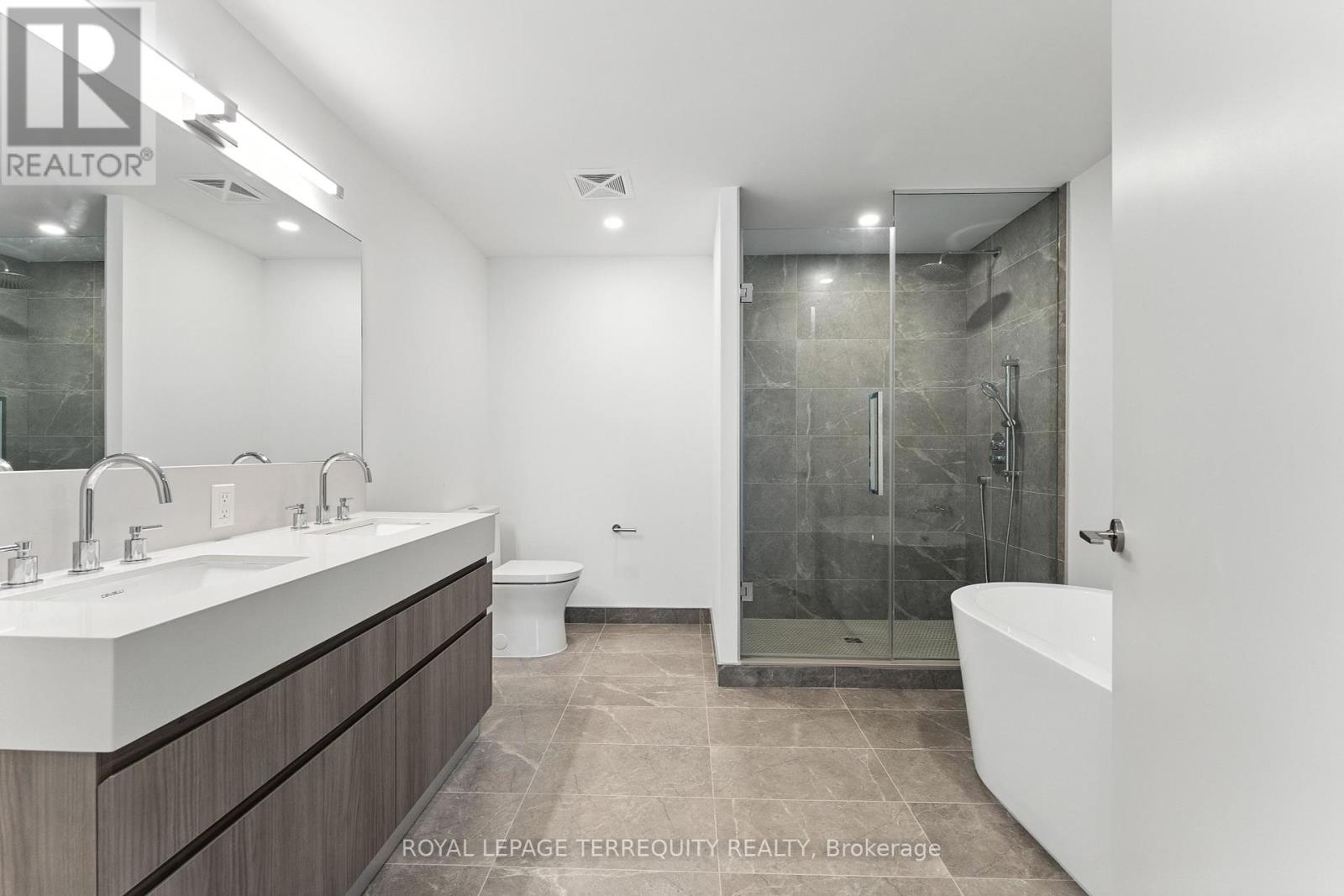 207 - 200 Keewatin Avenue, Toronto, Ontario  M4P 1Z8 - Photo 12 - C12308632
