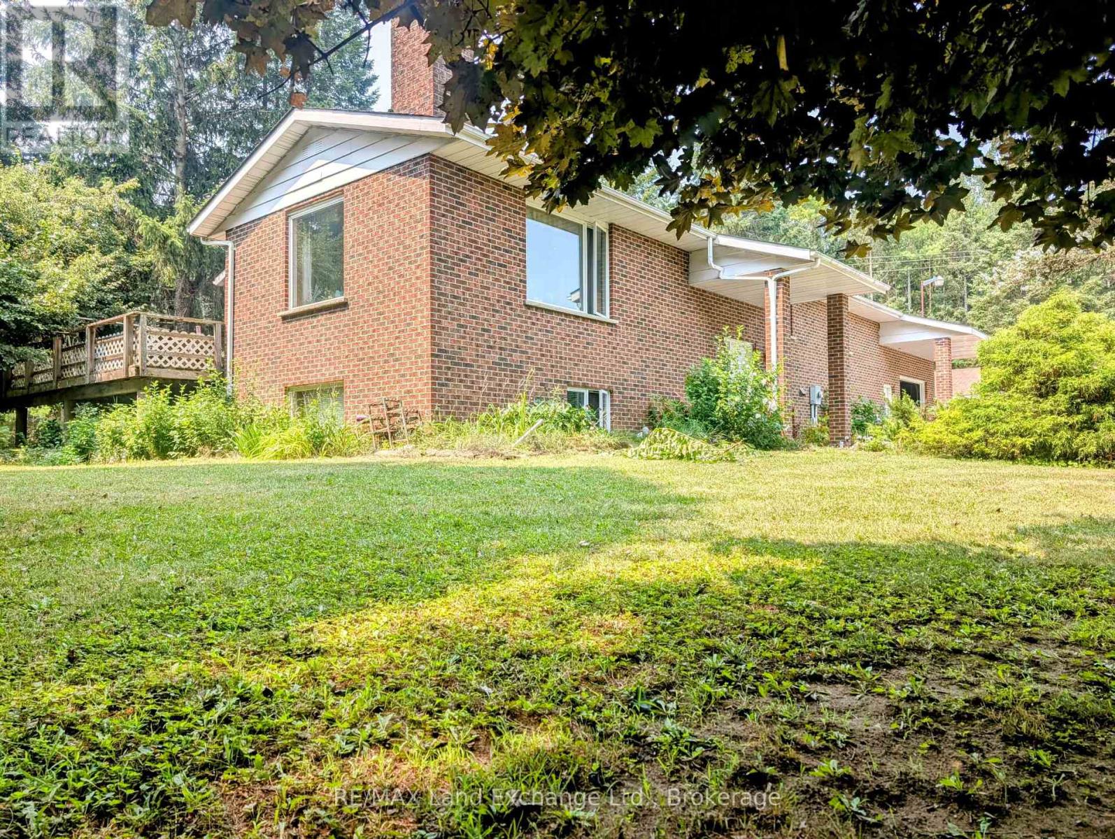 340 South Street, Brockton, Ontario  N0G 2V0 - Photo 14 - X12324442