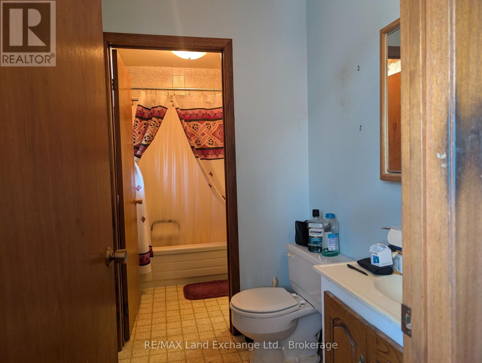 340 South Street, Brockton, Ontario  N0G 2V0 - Photo 20 - X12324442