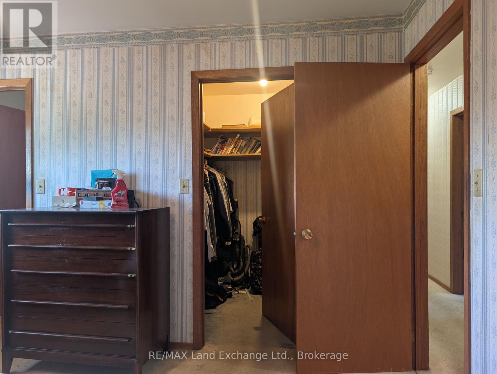 340 South Street, Brockton, Ontario  N0G 2V0 - Photo 23 - X12324442