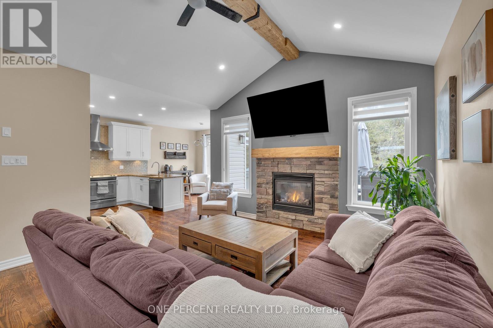 155 Stonewood Drive, Beckwith, Ontario  K7C 3P2 - Photo 3 - X12330720