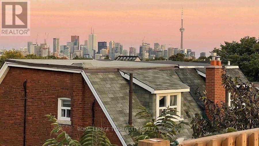 1259 Davenport Road, Toronto, Ontario  M6H 2H2 - Photo 5 - W12306256