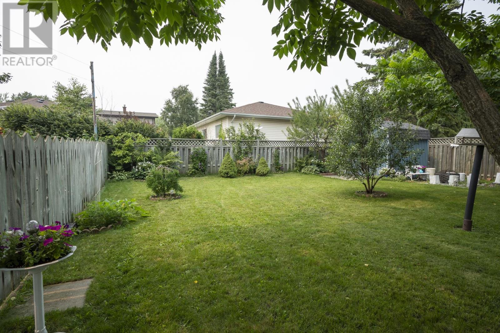 199 Valley St, Thunder Bay, Ontario  P7B 2A9 - Photo 44 - TB252432