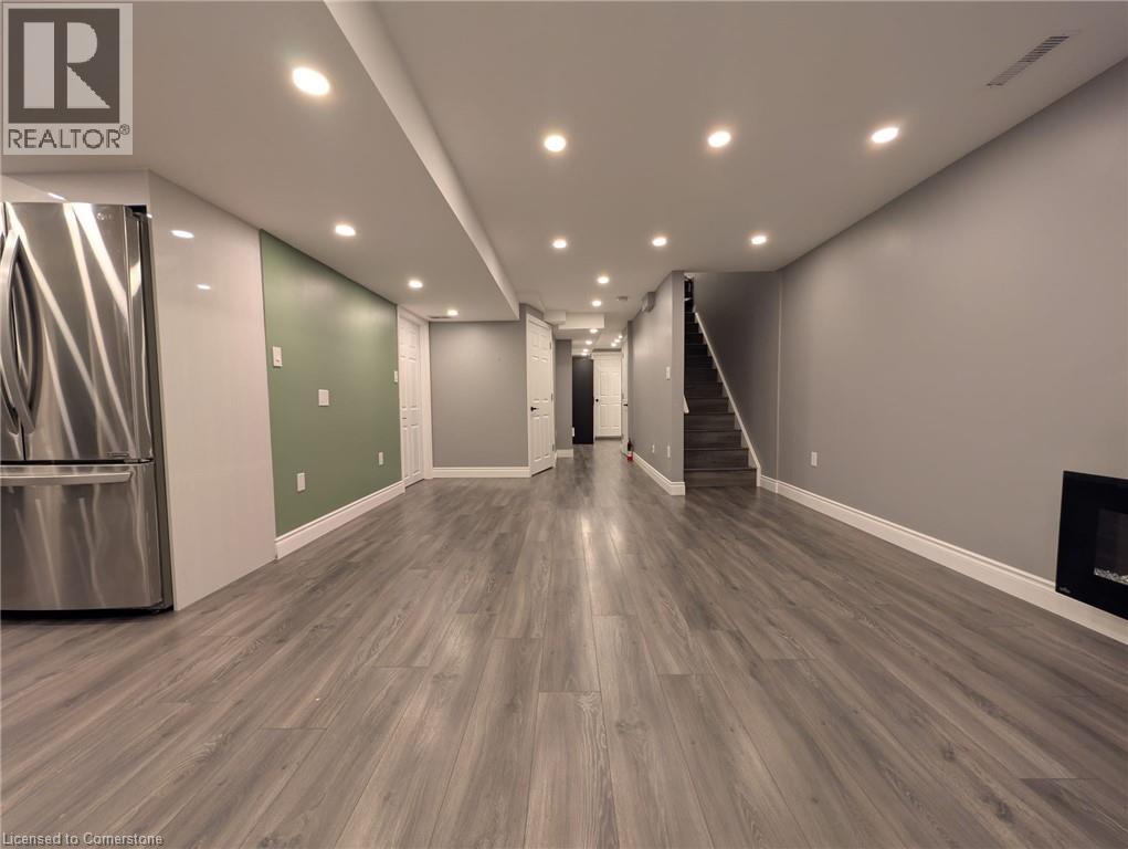 65 Irwin Avenue Unit# Basement, Ancaster, Ontario  L9K 0E9 - Photo 10 - 40758301
