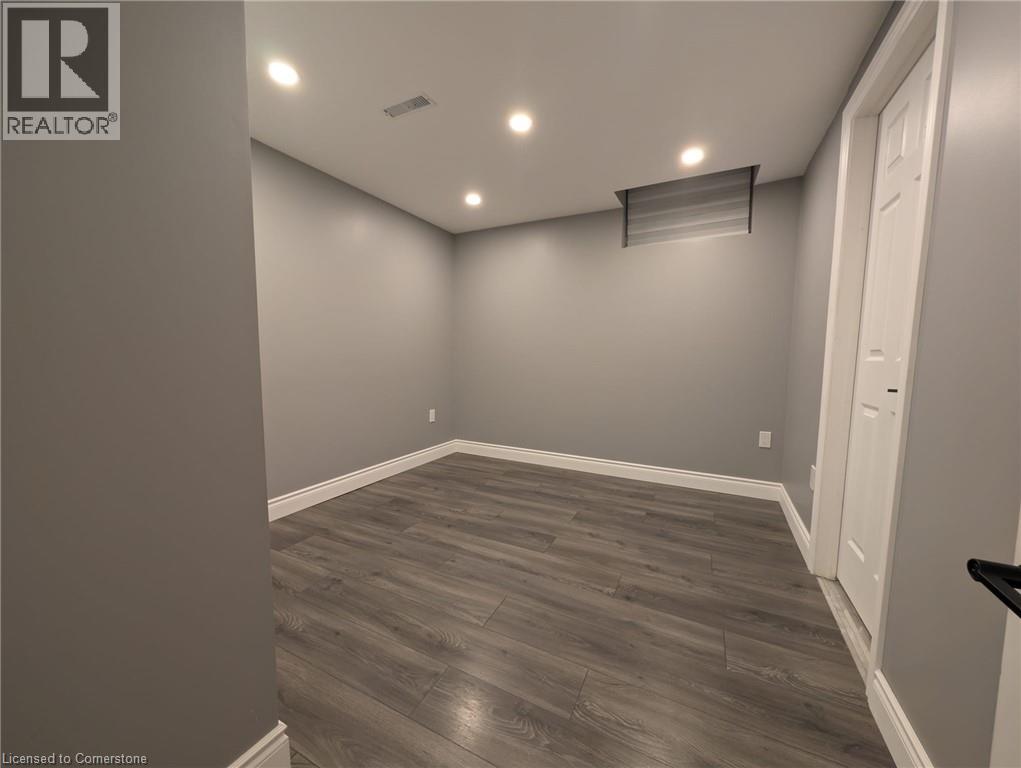 65 Irwin Avenue Unit# Basement, Ancaster, Ontario  L9K 0E9 - Photo 13 - 40758301