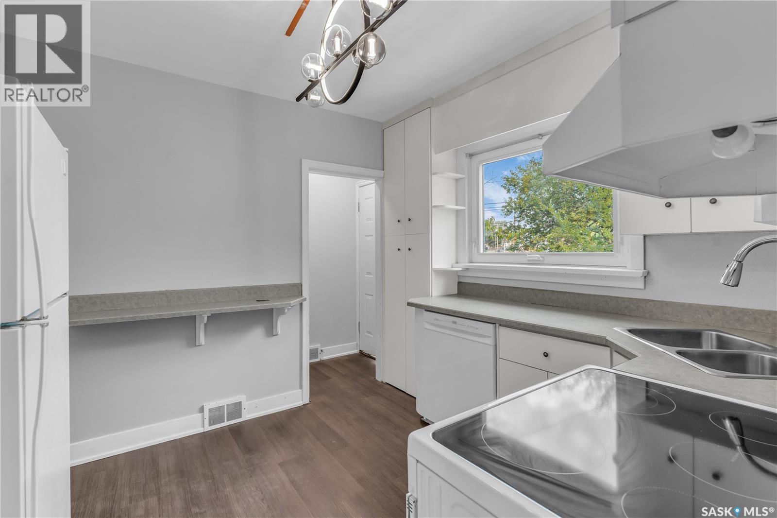 1492 95th Street, North Battleford, Saskatchewan  S9A 0G6 - Photo 10 - SK014042