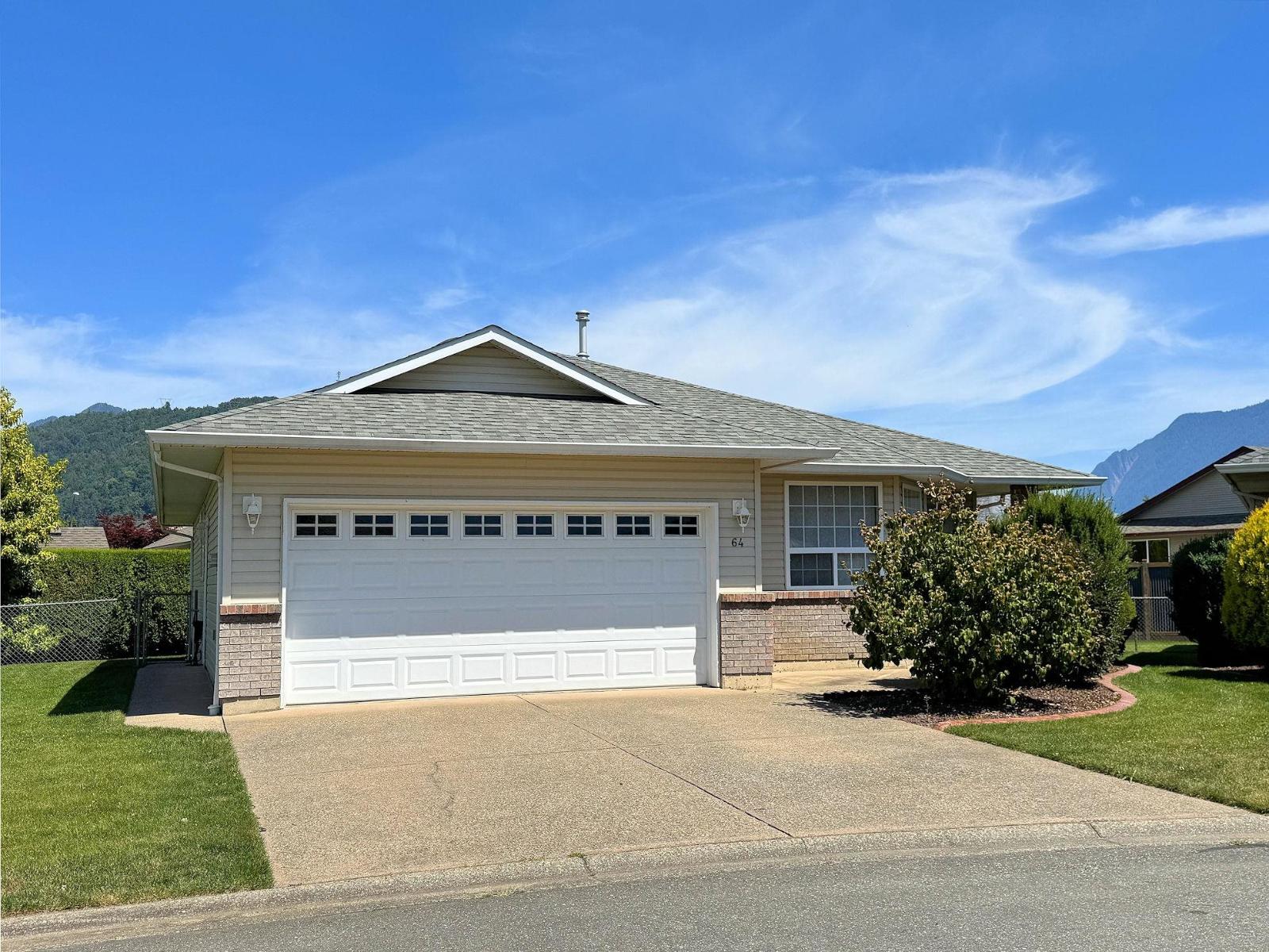 Property at 64 7292 ELM ROAD image 1