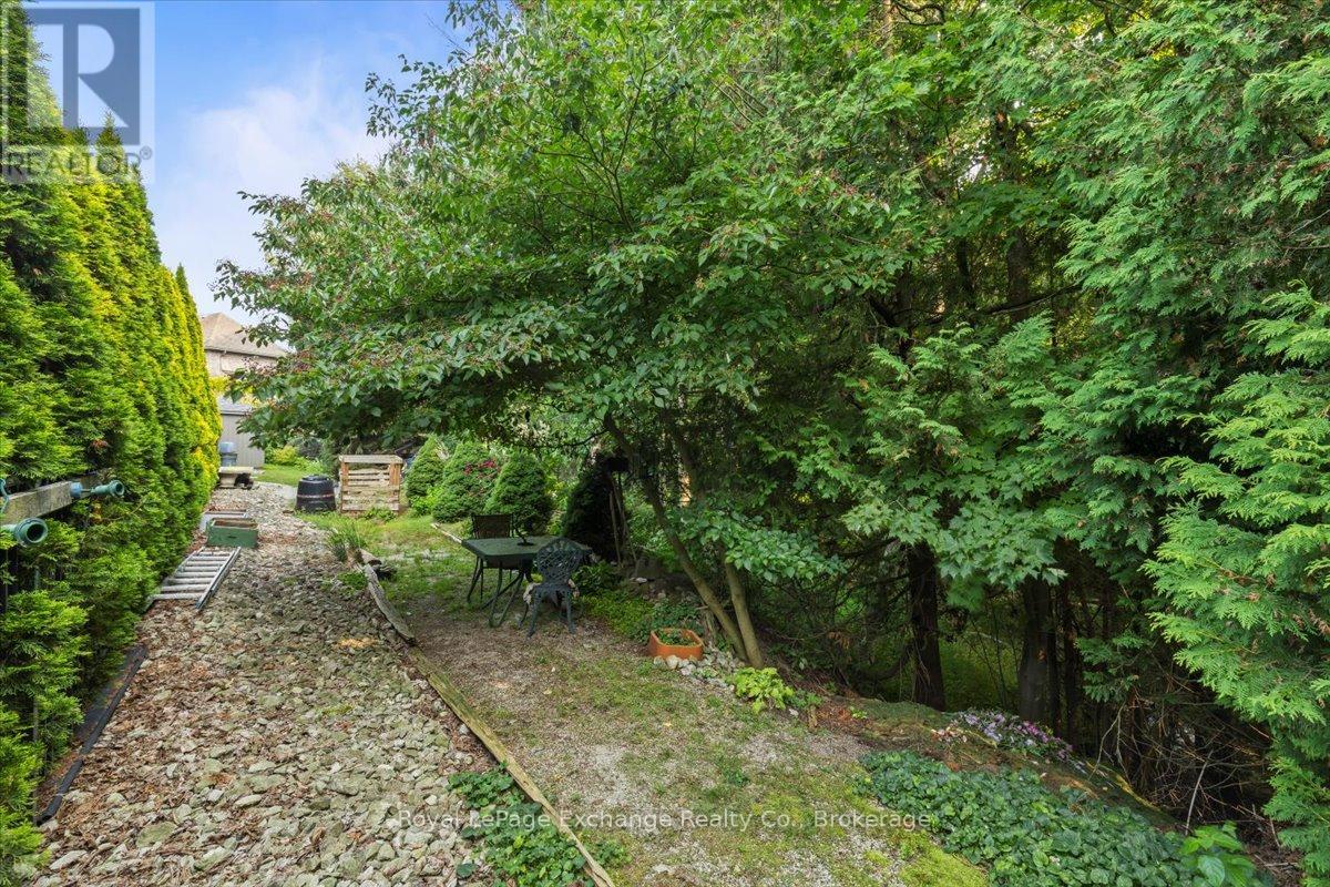569 Creekwood Drive, Saugeen Shores, Ontario  N0H 2L0 - Photo 40 - X12330809