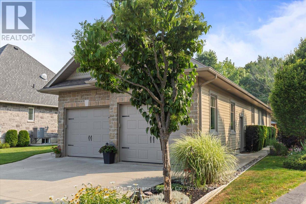 569 Creekwood Drive, Saugeen Shores, Ontario  N0H 2L0 - Photo 42 - X12330809