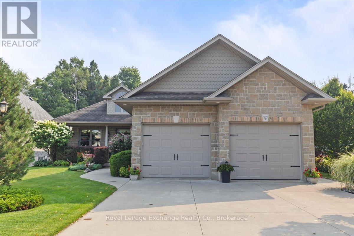 569 Creekwood Drive, Saugeen Shores, Ontario  N0H 2L0 - Photo 5 - X12330809