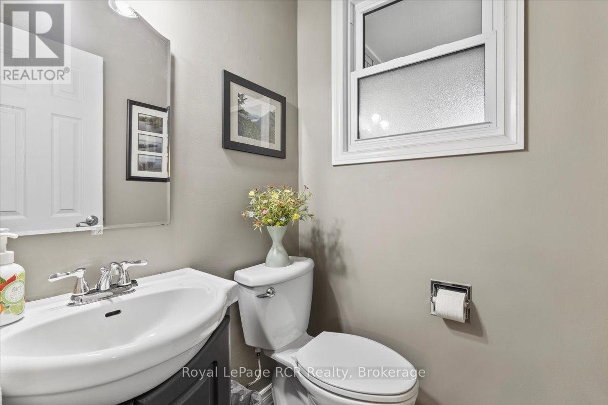 161 6th Street, Hanover, Ontario  N4N 1B9 - Photo 19 - X12330852