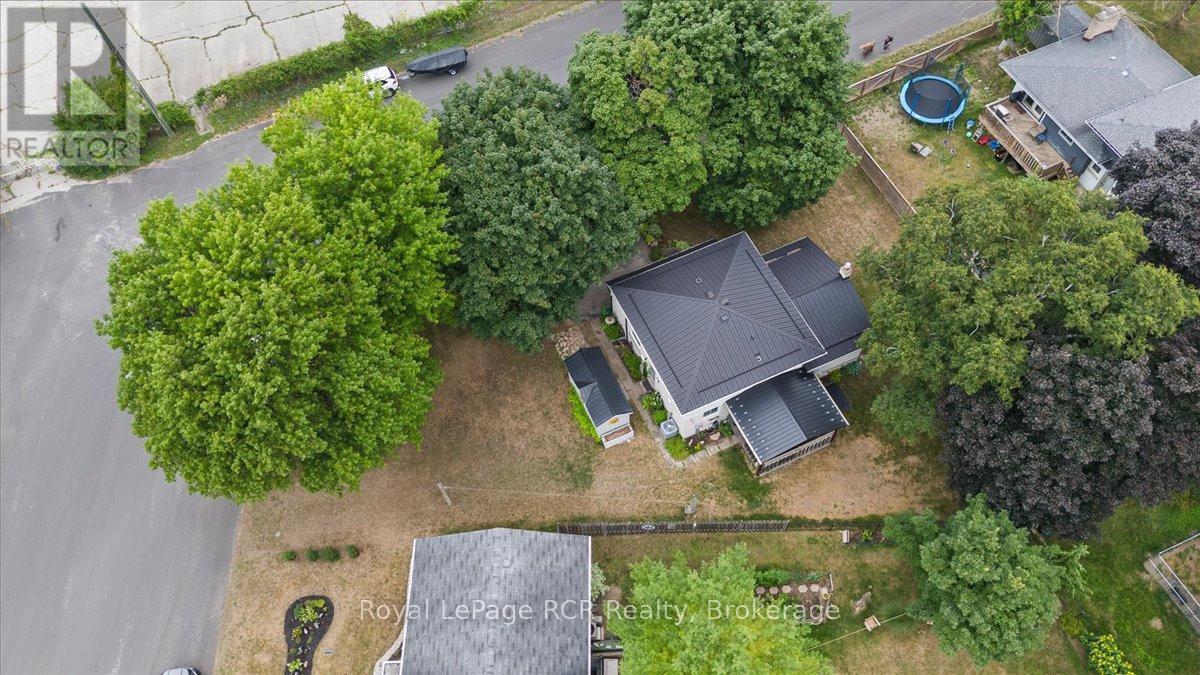 161 6th Street, Hanover, Ontario  N4N 1B9 - Photo 28 - X12330852