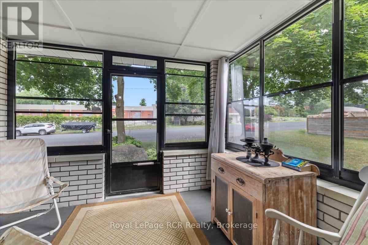 Property at 161 6TH STREET image 5