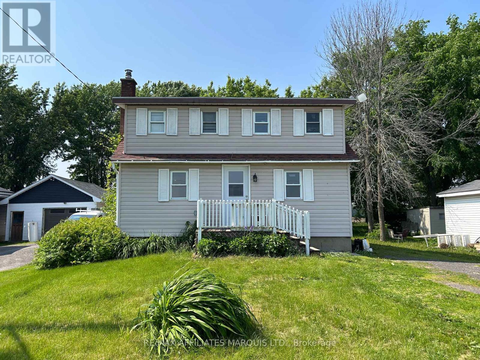 10797 STAMPVILLE ROAD, South Dundas, Ontario
