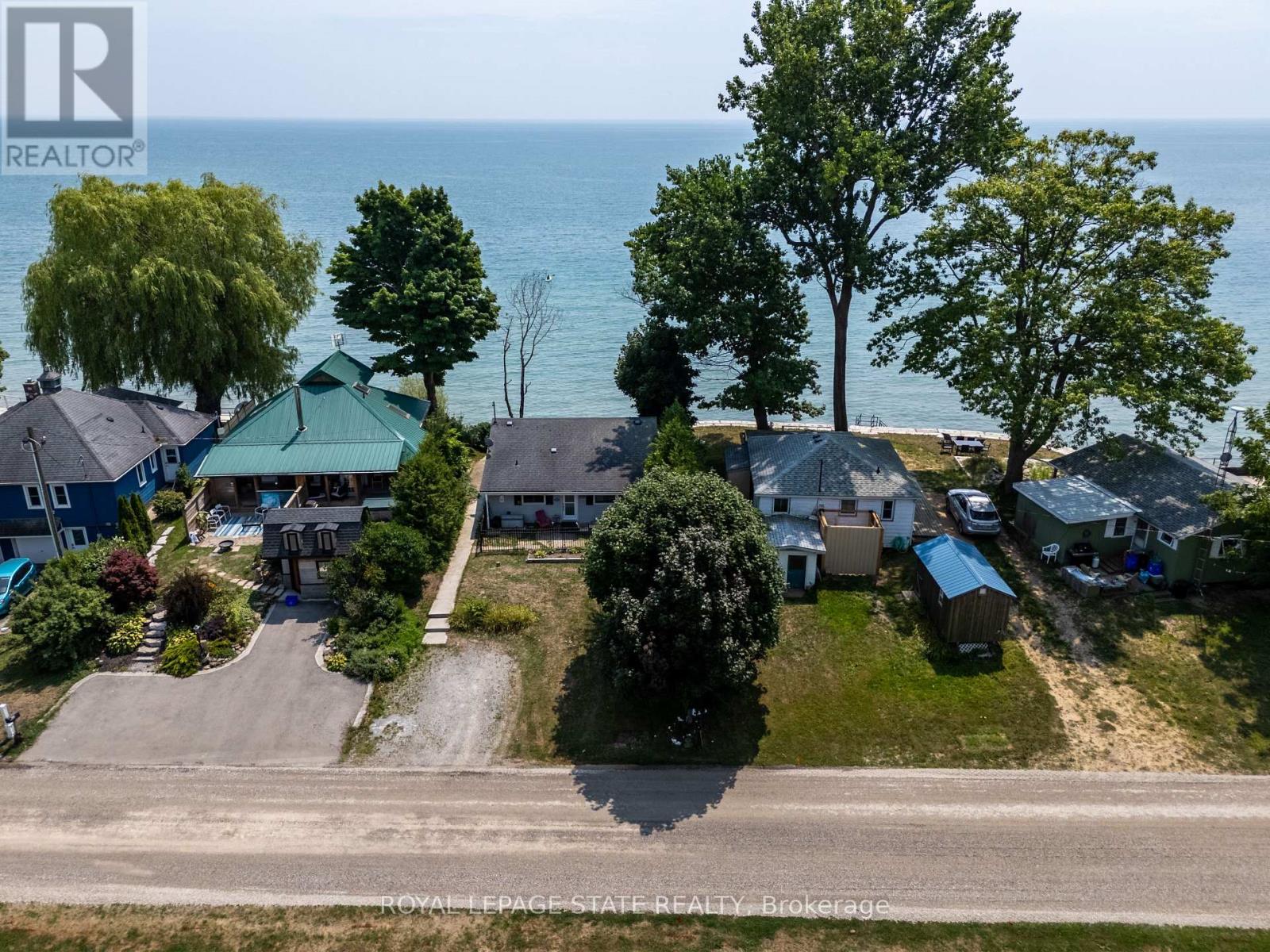 Property at 2110 LAKESHORE ROAD image 2