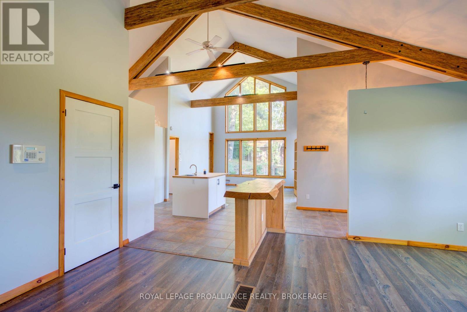 1512 Chaffey's Lock Road, Rideau Lakes, Ontario  K0G 1E0 - Photo 18 - X12315917