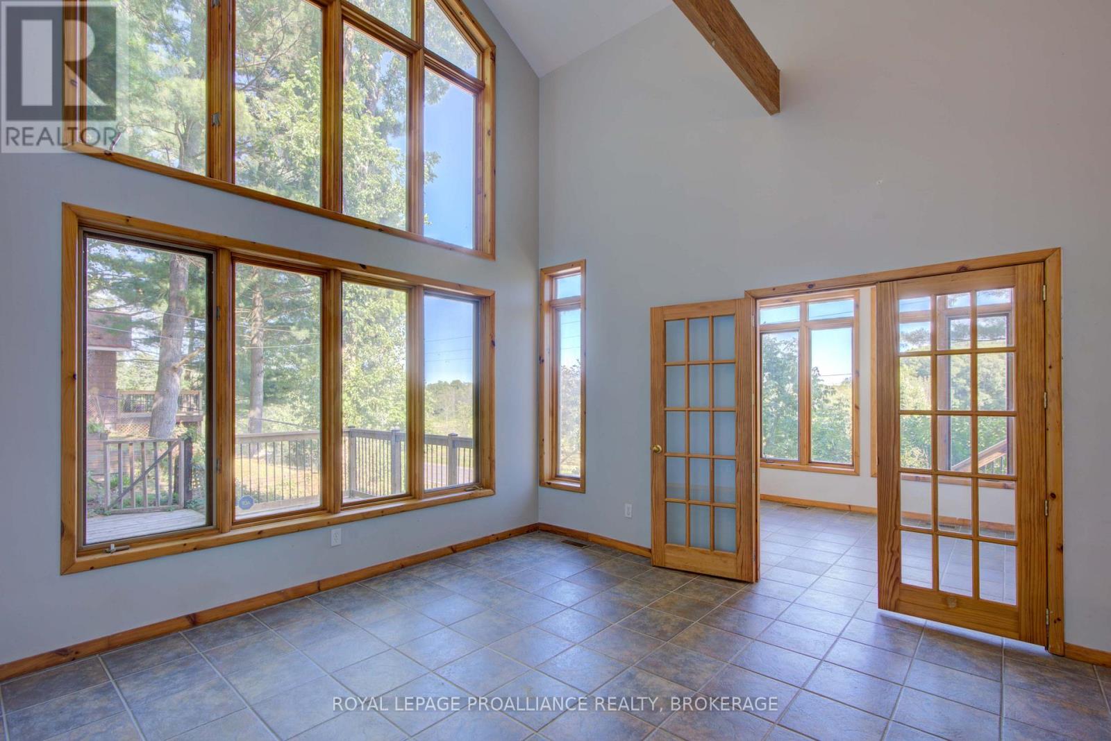 1512 Chaffey's Lock Road, Rideau Lakes, Ontario  K0G 1E0 - Photo 15 - X12315917