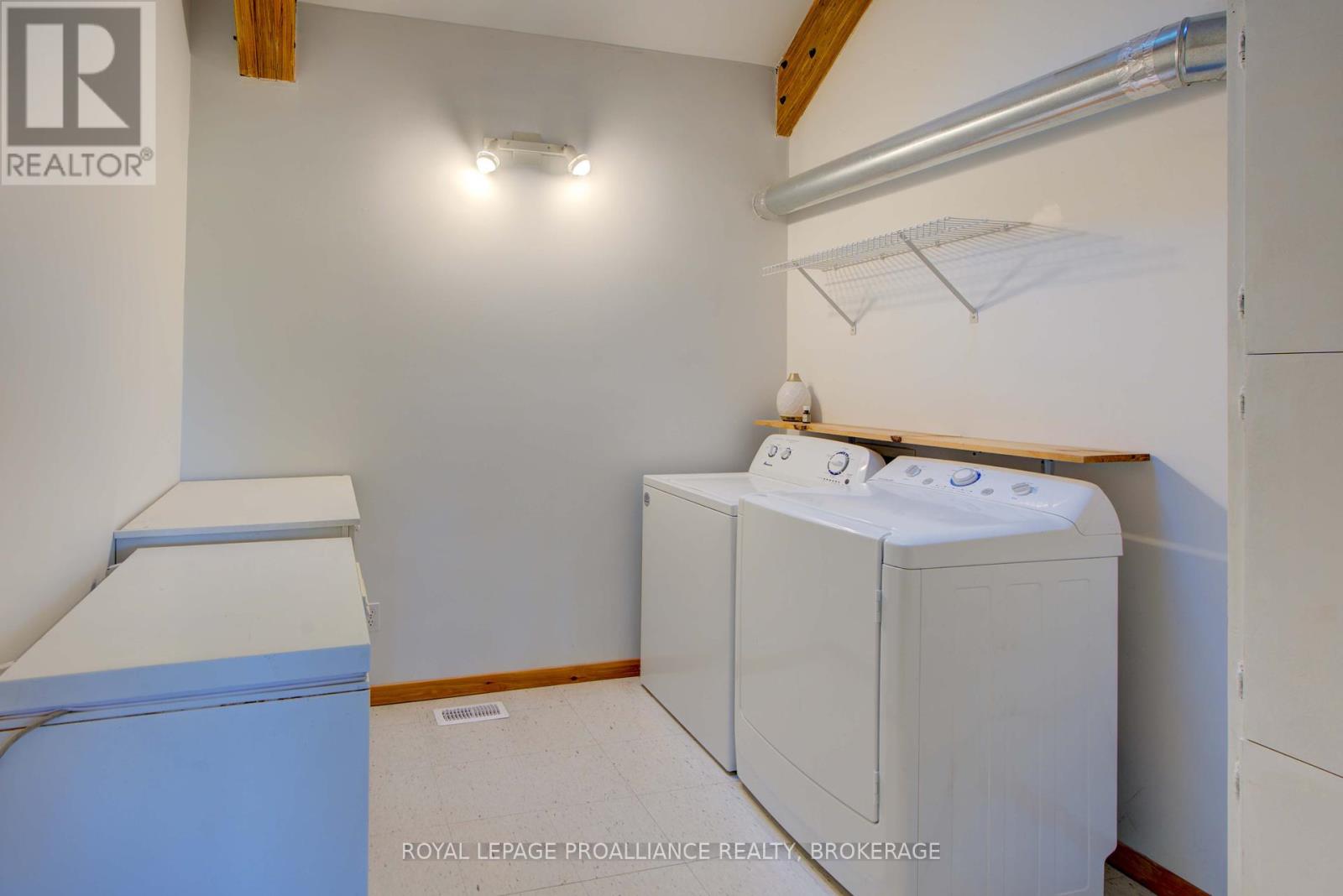 1512 Chaffey's Lock Road, Rideau Lakes, Ontario  K0G 1E0 - Photo 25 - X12315917