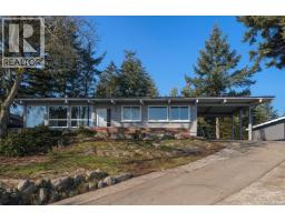 107 Island Hwy View Royal