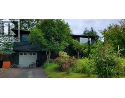 593 Dogwood Dr Gold River