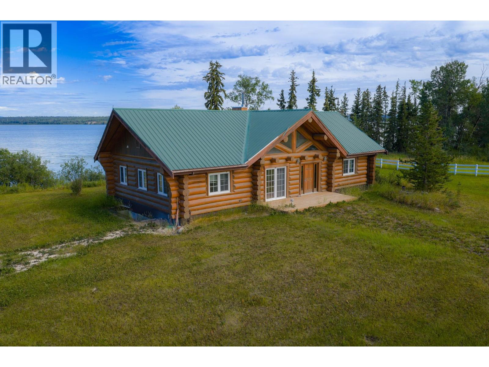 15092 TACHICK LAKE ROAD, Vanderhoof, British Columbia