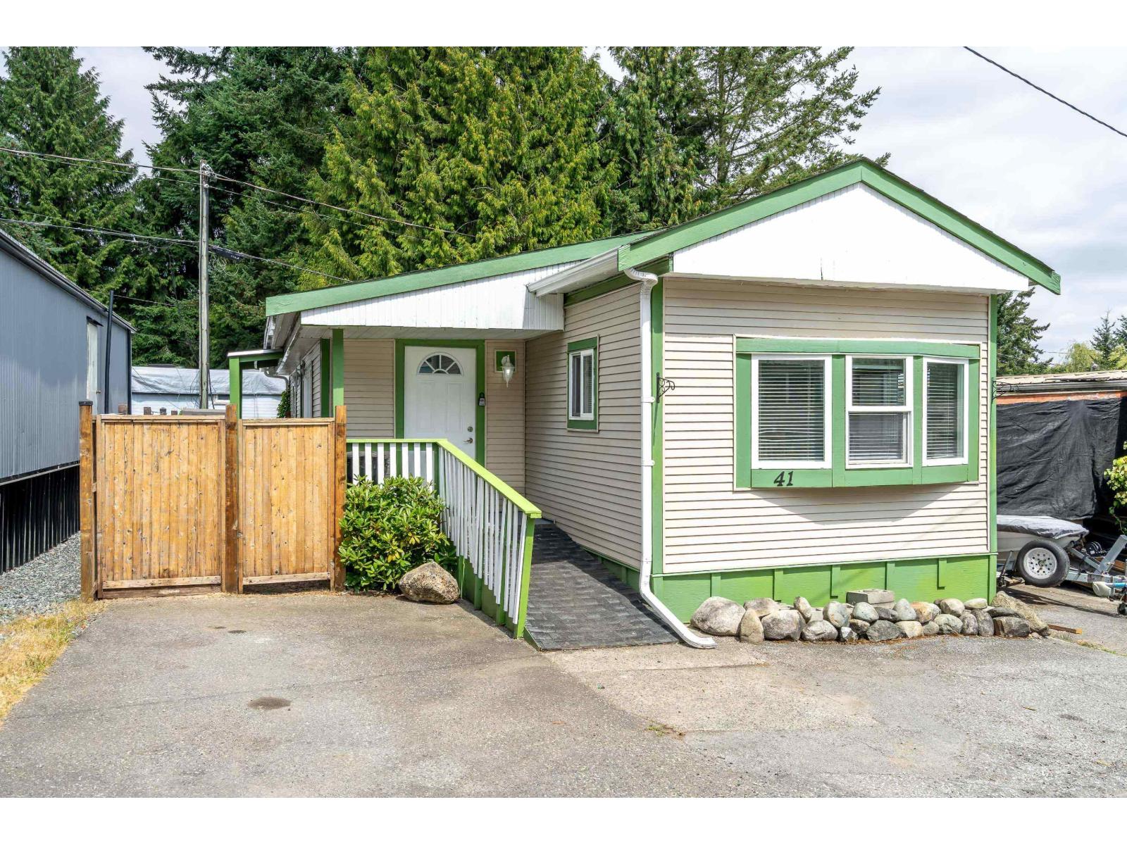 Property at 41 9132 120 STREET image 1