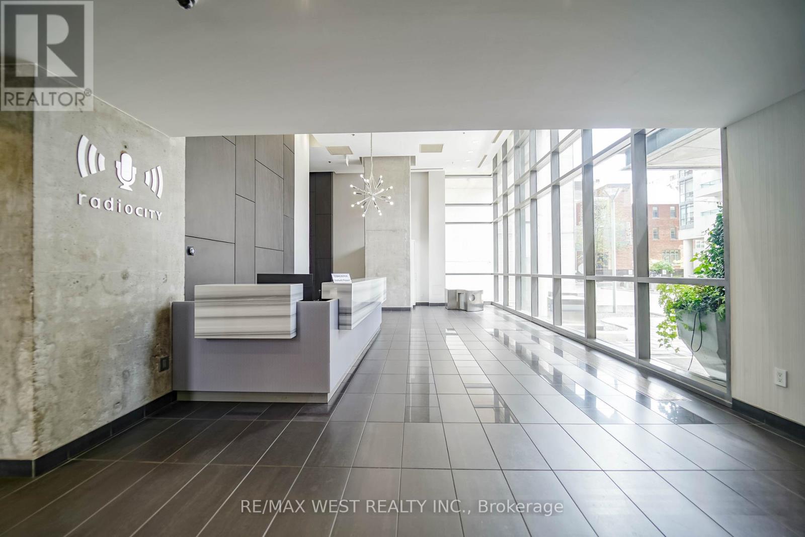293 Mutual Street, Toronto, Ontario  M4Y 1X6 - Photo 10 - C12330743