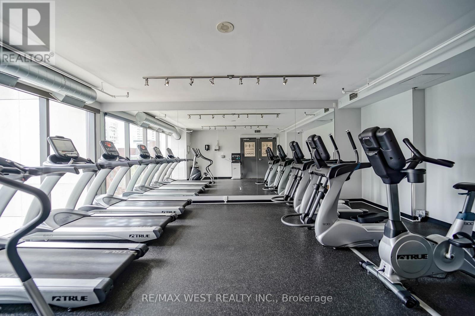 293 Mutual Street, Toronto, Ontario  M4Y 1X6 - Photo 17 - C12330743
