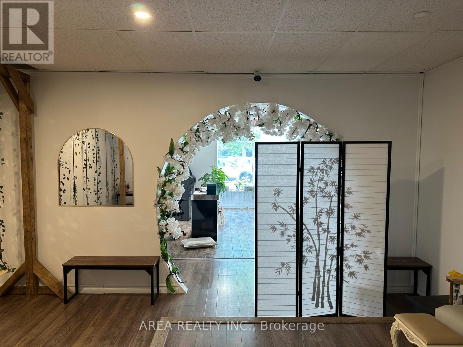 538 College Street, Toronto, Ontario  M6G 1A6 - Photo 2 - C12330795