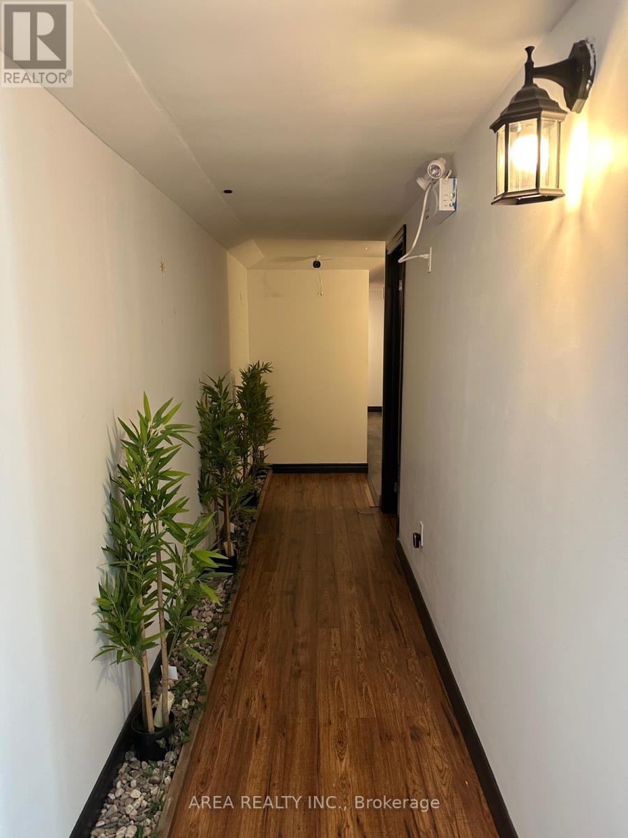 538 College Street, Toronto, Ontario  M6G 1A6 - Photo 5 - C12330795