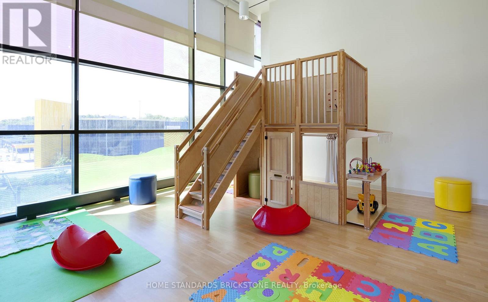 2807 - 29 Singer Court, Toronto, Ontario  M2K 0B3 - Photo 28 - C12330810