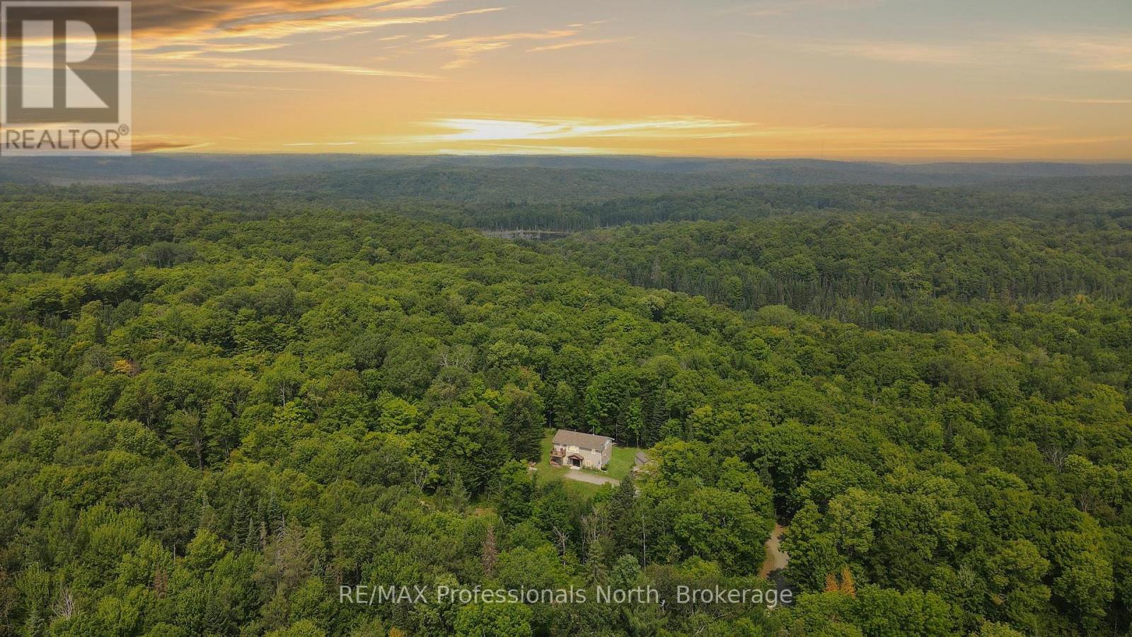 1453 Minnicock Lake Road, Dysart Et Al, Ontario  K0M 1S0 - Photo 48 - X12330913