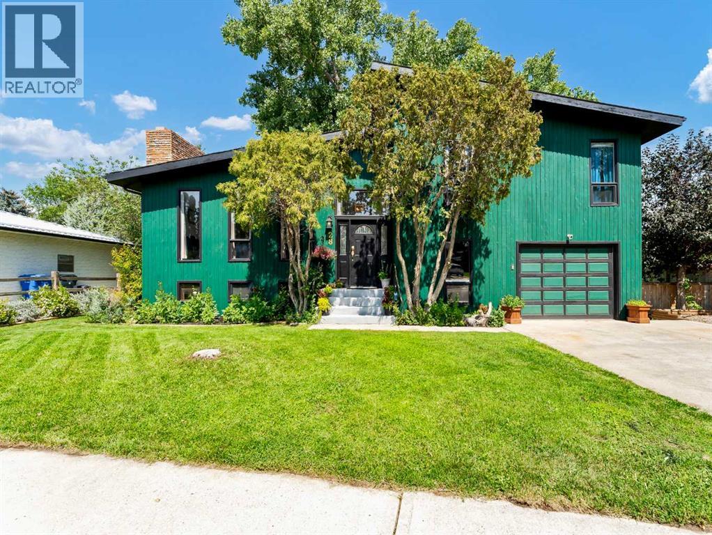 Property at 28 Noble Court SW image 1