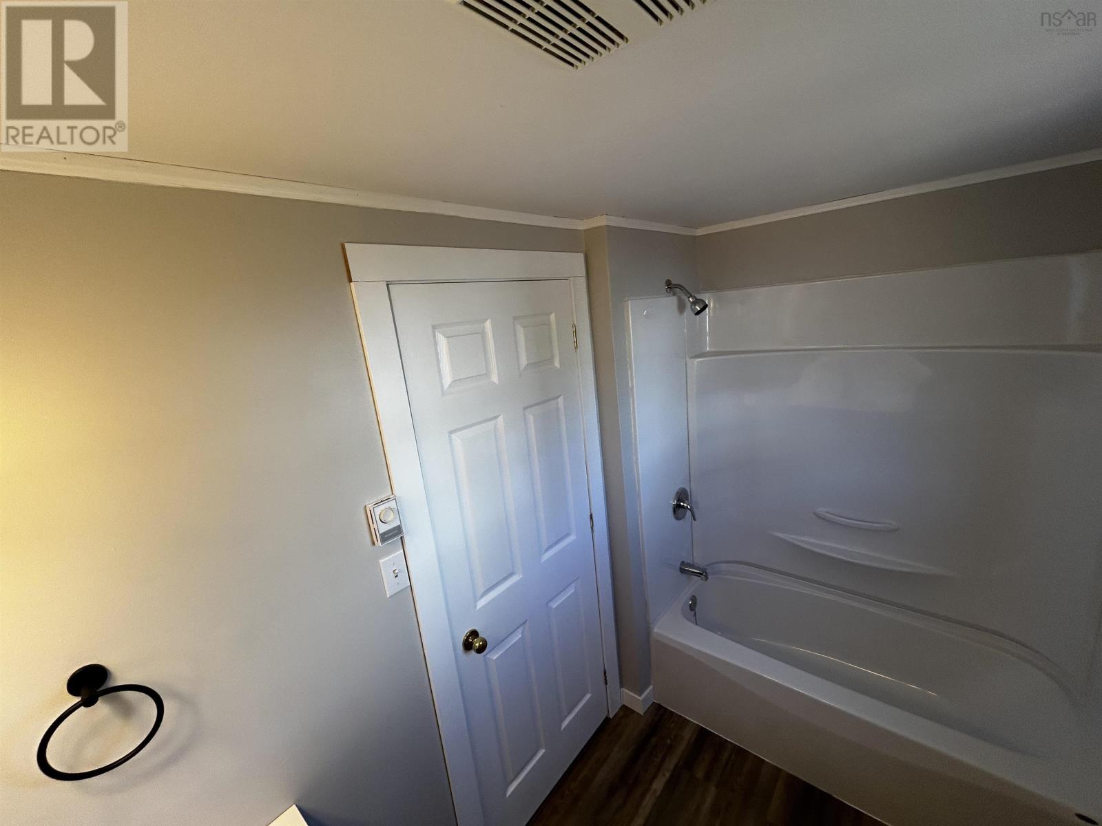 75 Fredericks Lane, Eastern Passage, Nova Scotia  B3G 1T1 - Photo 18 - 202516152