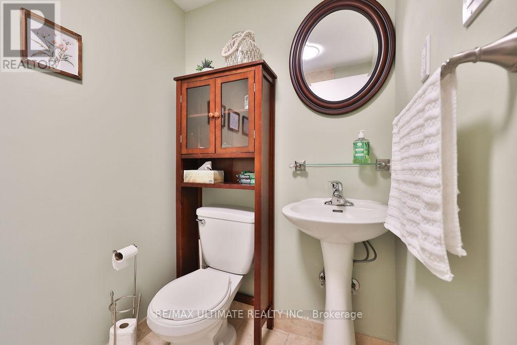 58 - 1050 Shawnmarr Road, Mississauga, Ontario  L5H 3V1 - Photo 36 - W12330822