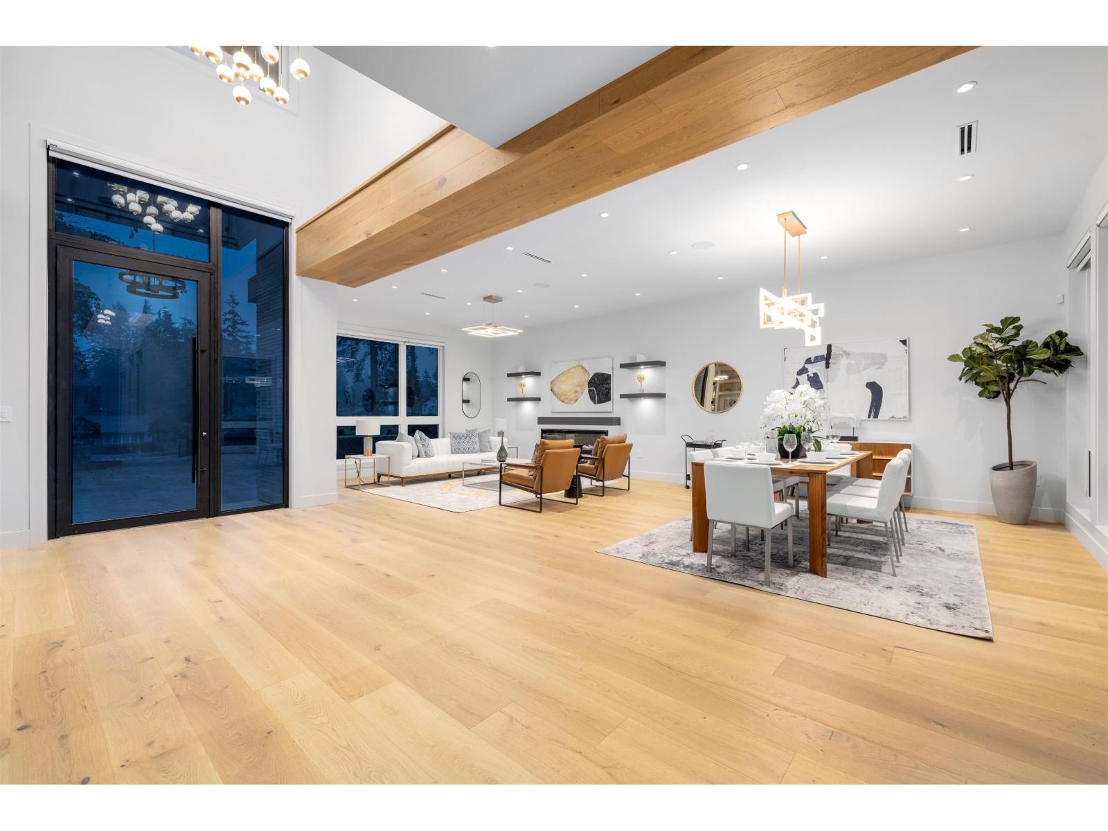 Property at 2589 141 STREET image 4