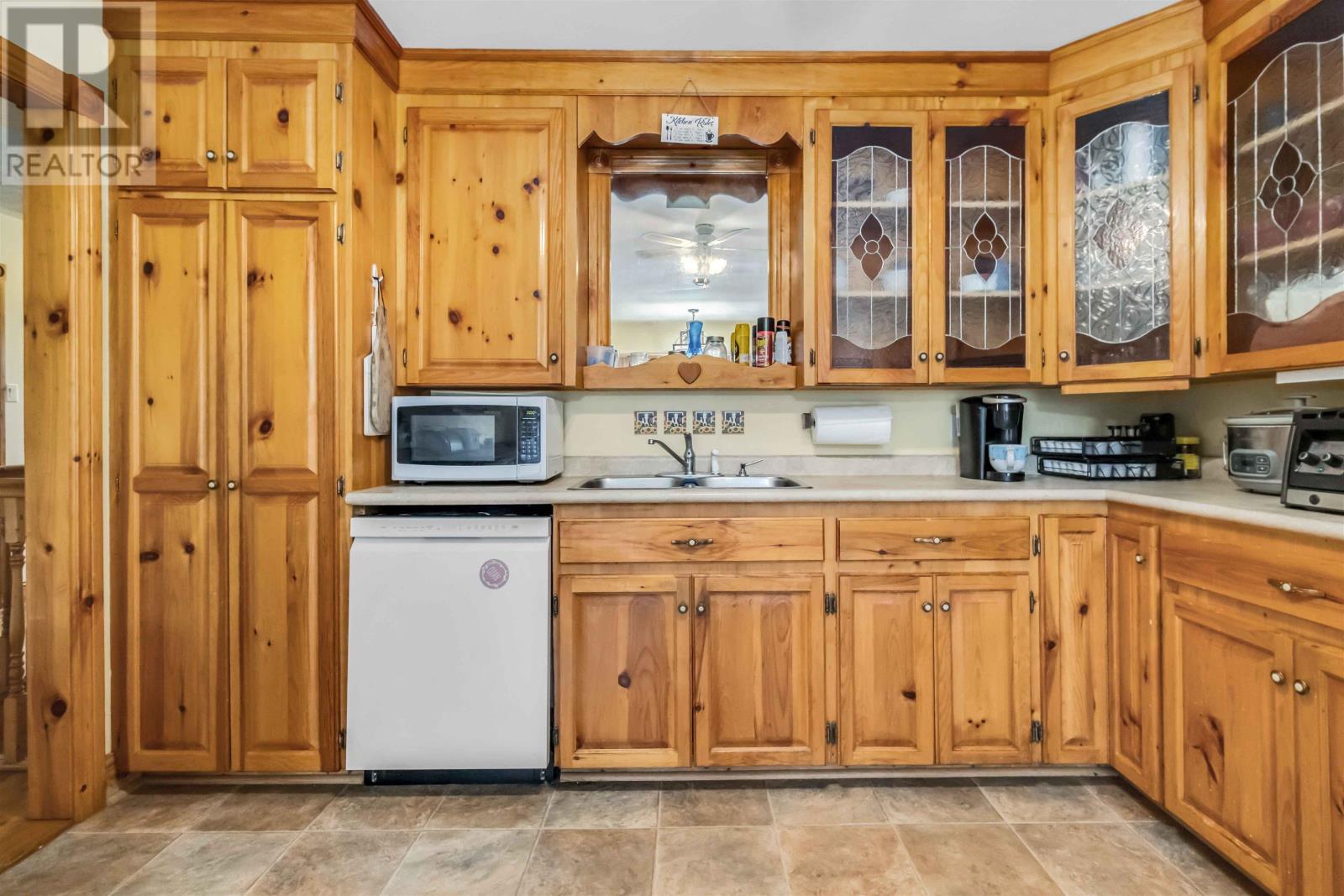 101 Olympiad Avenue, Bridgewater, Nova Scotia  B4V 1L2 - Photo 21 - 202509949