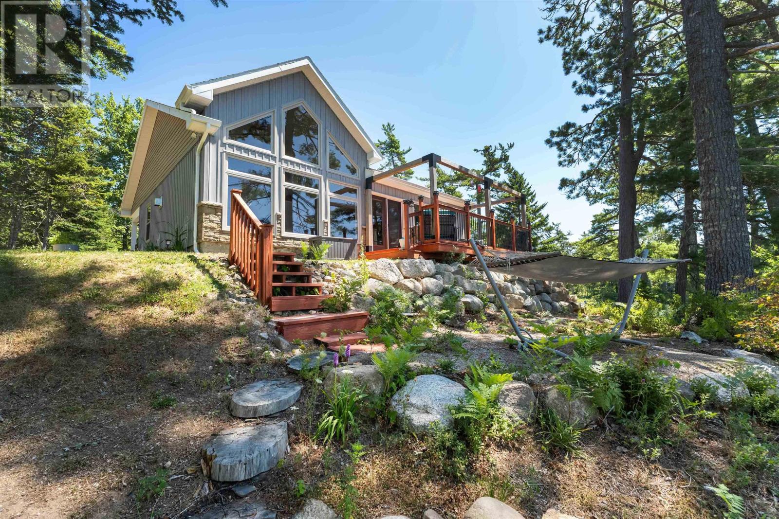 37 Andrew Point Road, Waterloo Lake, Nova Scotia  B0S 1P0 - Photo 4 - 202519974
