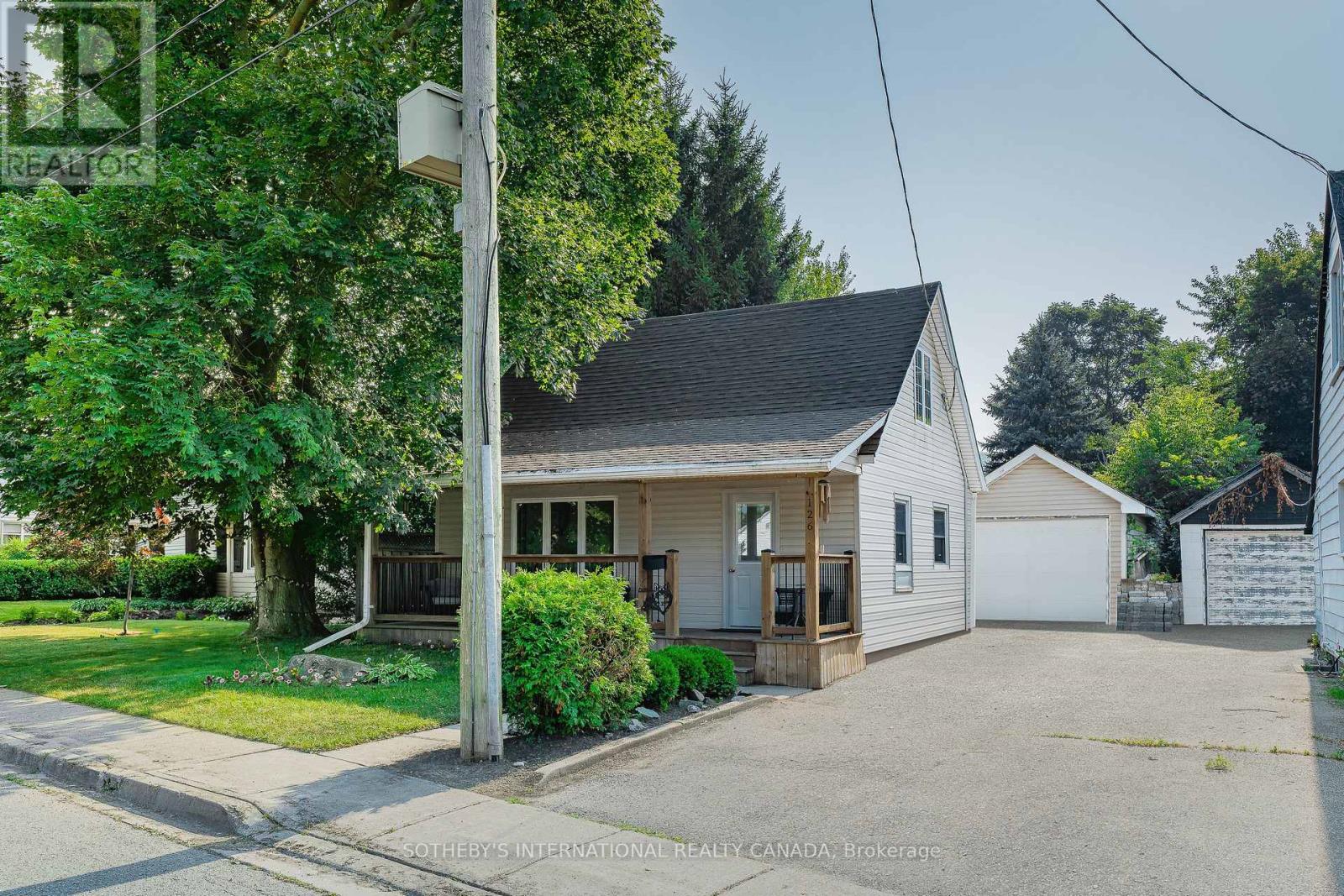 Property at 126 GLENMORRIS STREET image 2