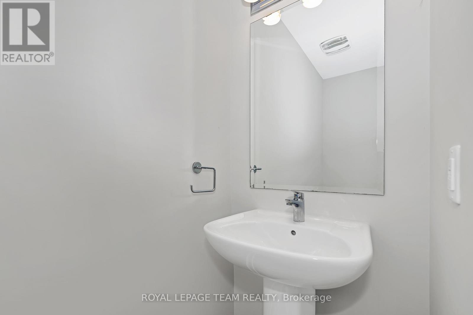 515 Clemency Crescent, Ottawa, Ontario  K2J 6R7 - Photo 25 - X12259926